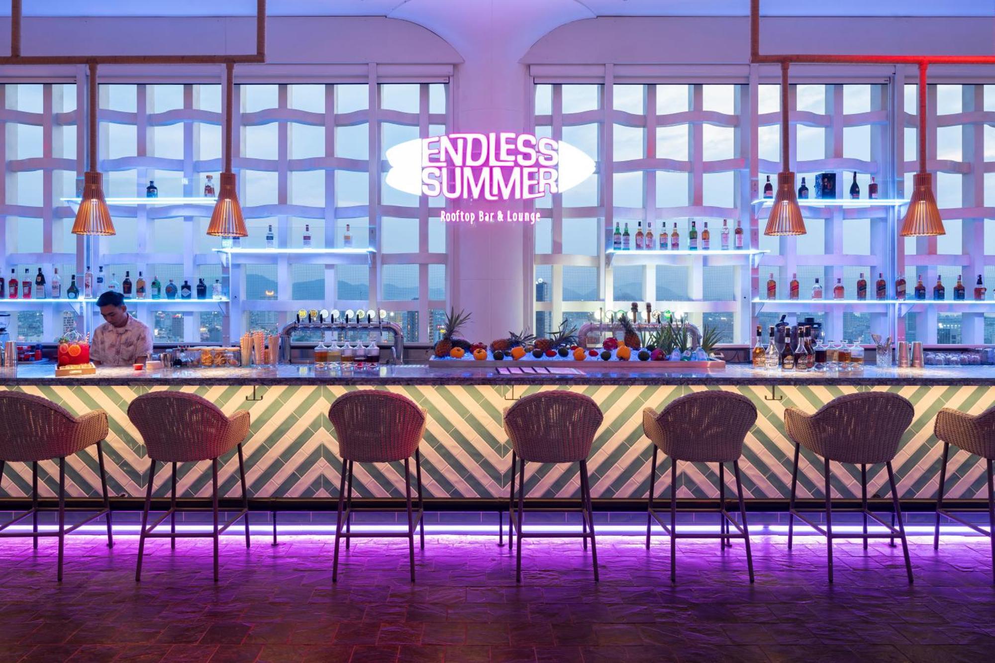 Wink Icon Hotel Danang Riverside - Luxury Suites - 24Hrs Stay & Rooftop Pool Bar Εξωτερικό φωτογραφία