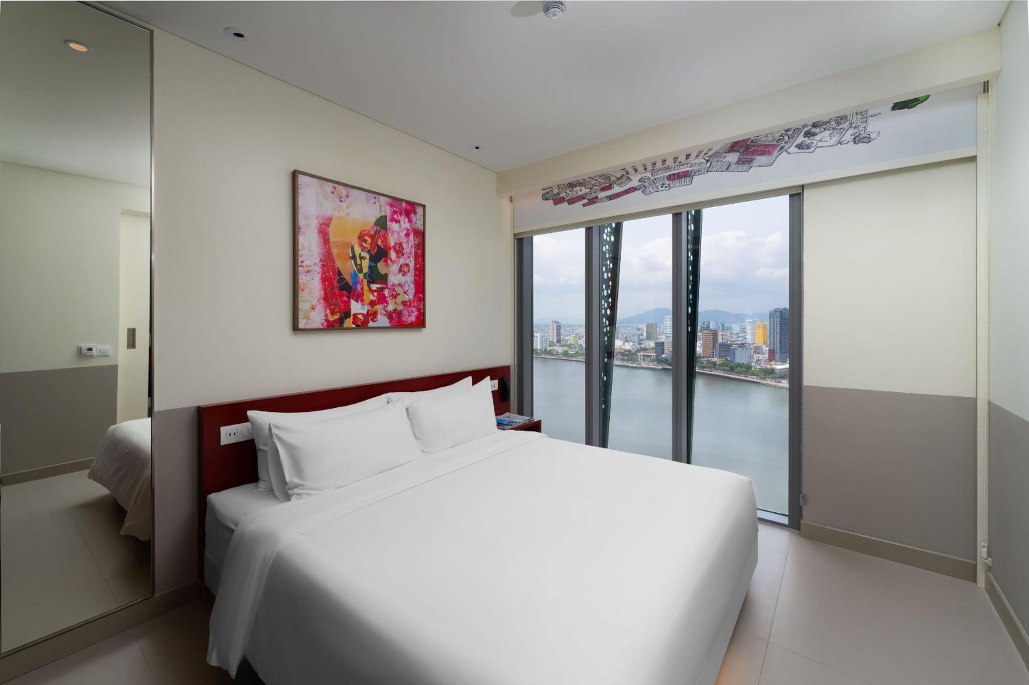 Wink Icon Hotel Danang Riverside - Luxury Suites - 24Hrs Stay & Rooftop Pool Bar Εξωτερικό φωτογραφία