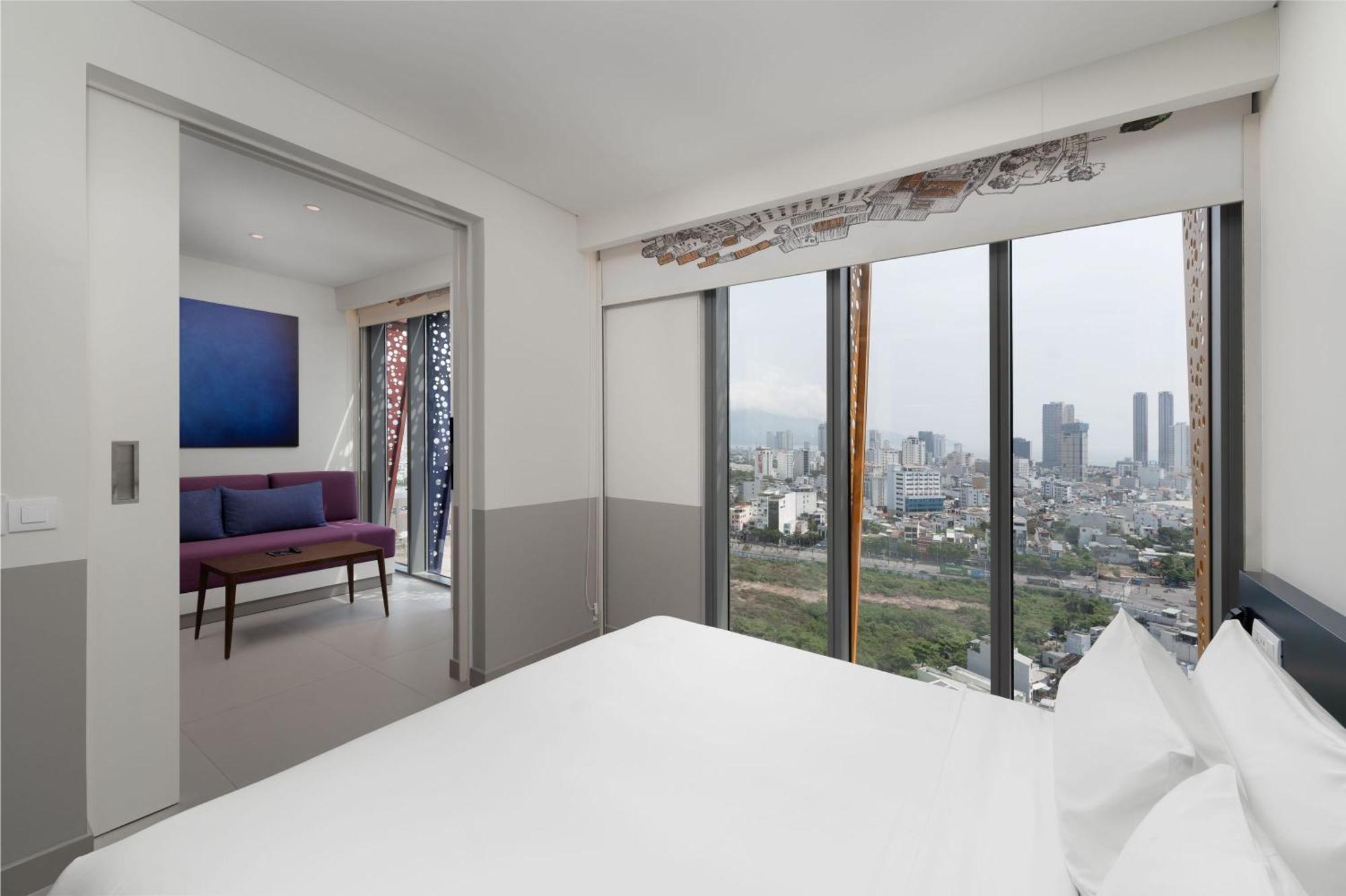 Wink Icon Hotel Danang Riverside - Luxury Suites - 24Hrs Stay & Rooftop Pool Bar Εξωτερικό φωτογραφία