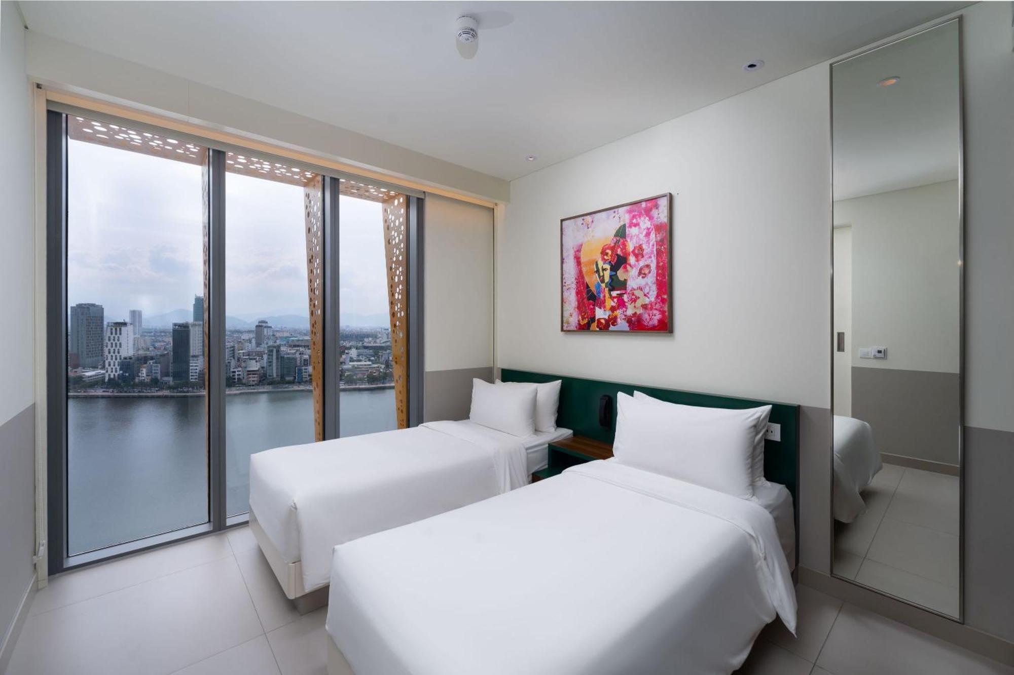 Wink Icon Hotel Danang Riverside - Luxury Suites - 24Hrs Stay & Rooftop Pool Bar Εξωτερικό φωτογραφία